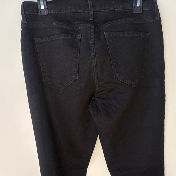 Old Navy Classic Black Skinny Pants - Picture 6 of 7